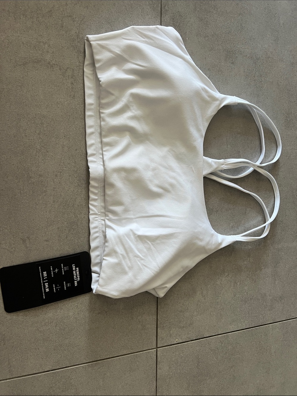 Fabletics White Women's principle low impact bra